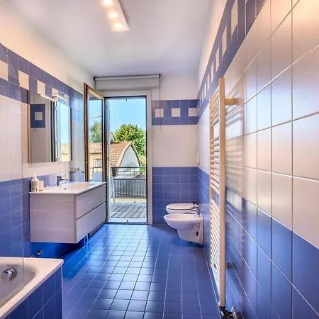 דירה Modern And Contemporary Flat *