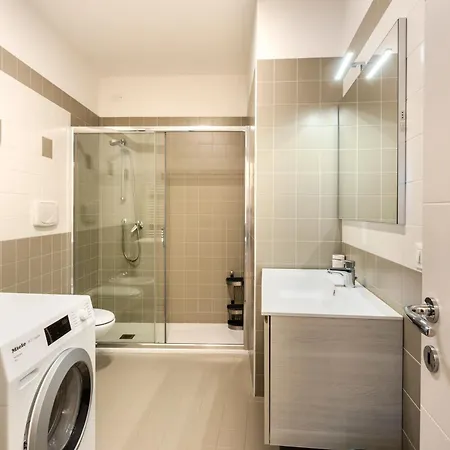 Modern And Contemporary Flat קוארטו ד'אלטינו
